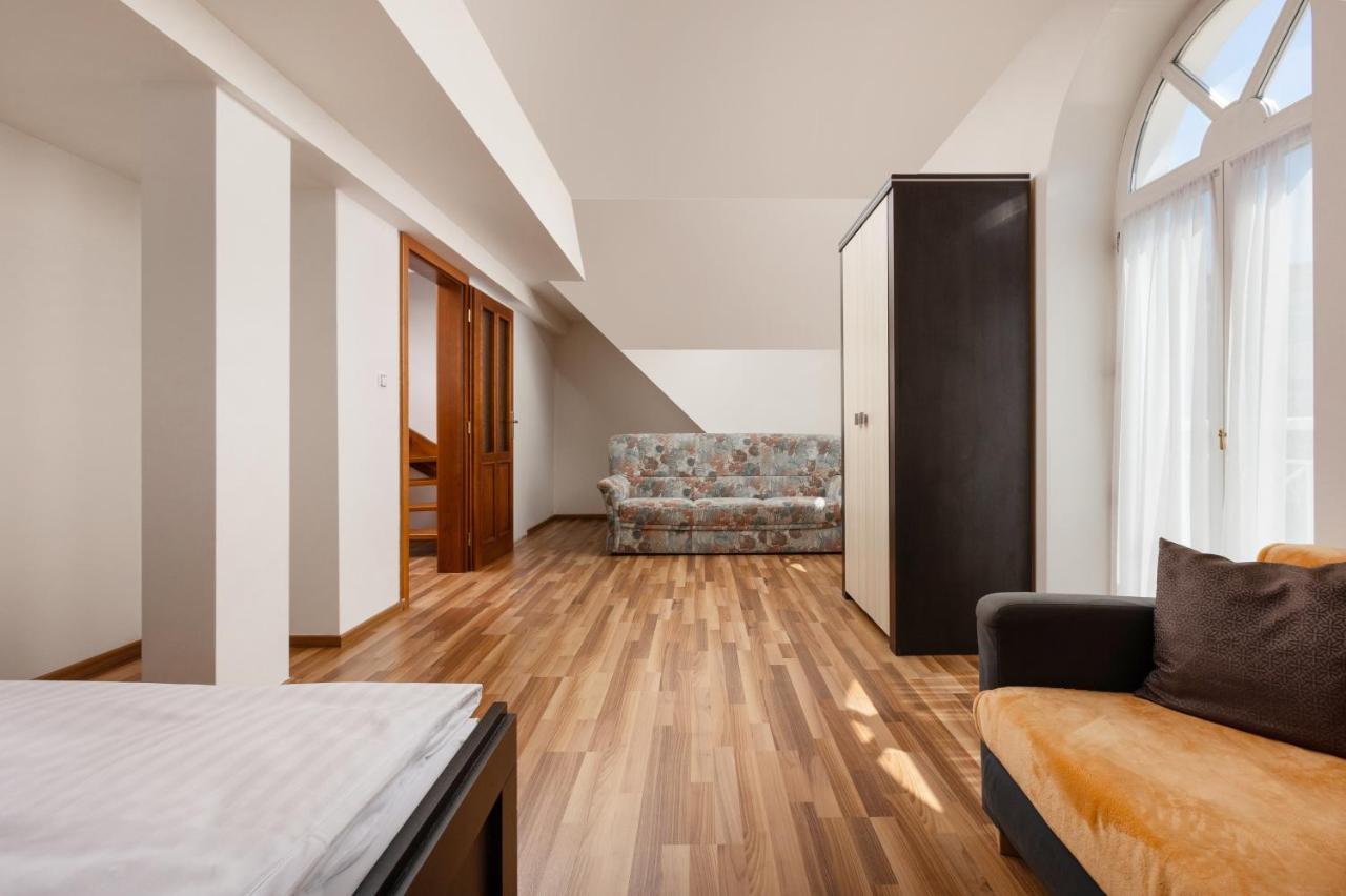 Villa Dino Mariánské Lázně Extérieur photo